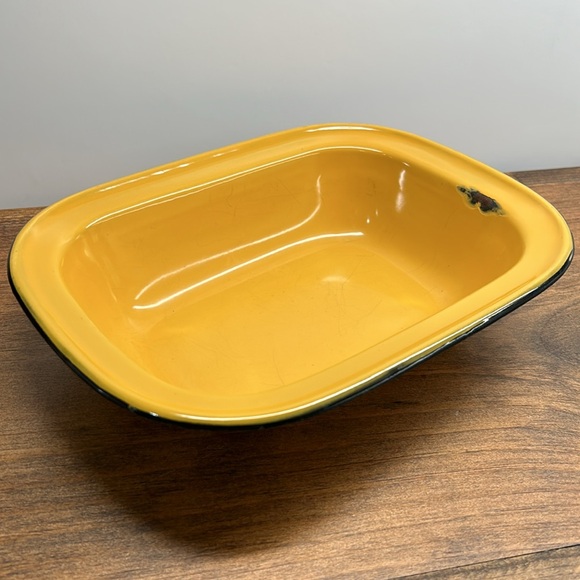 Vintage Enamelware Yellow Rectangular Shaped Dish - Picture 11 of 11